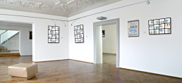 芸術家ポア・アルトゥール【Arthur Poor】の作品がAndrä-Wördern文化ホールに展示されている