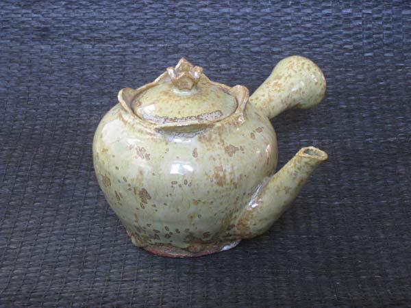 Teapot "Wild Lotos" by Arthur Poor
